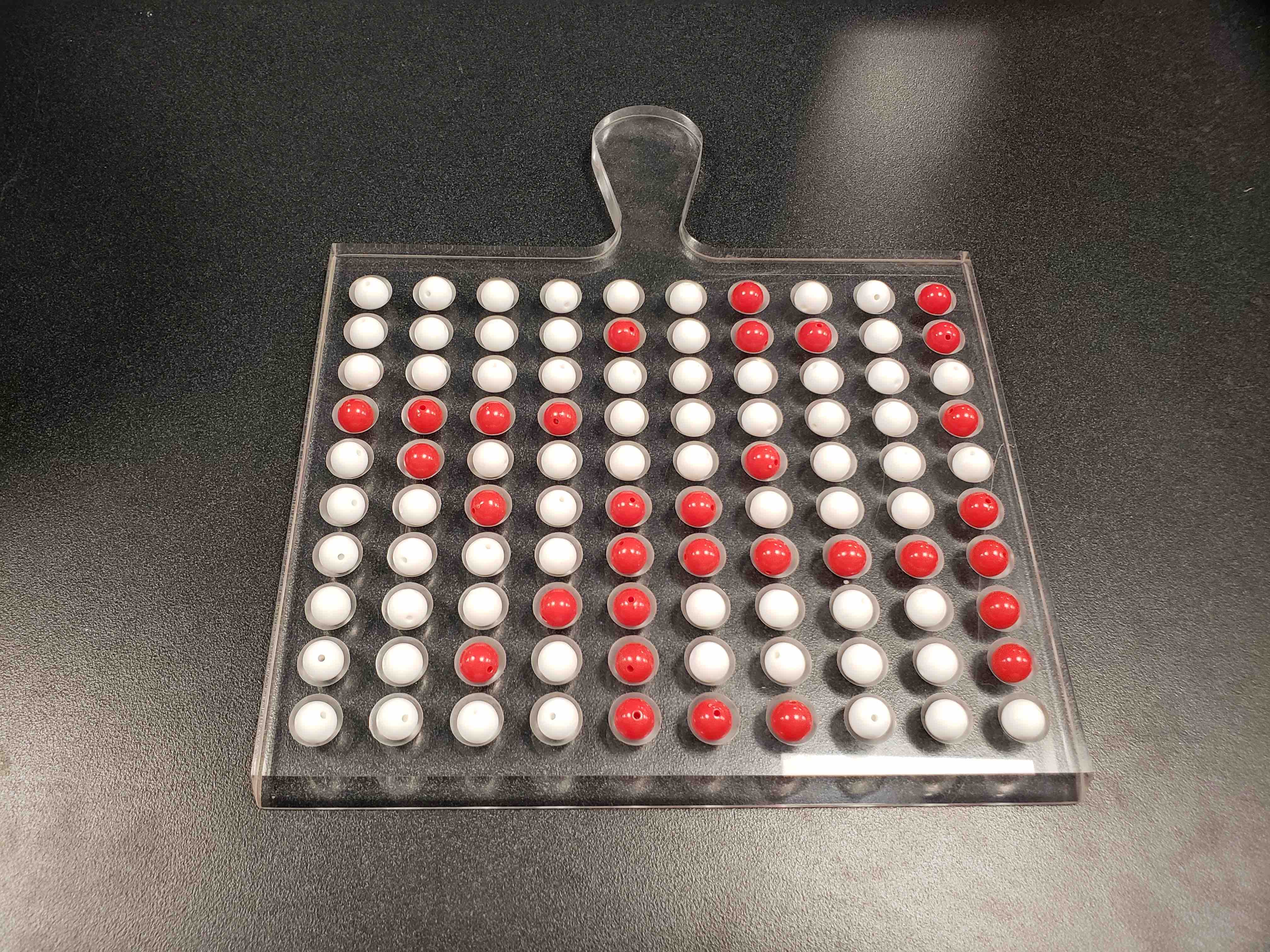 Tactile shovel for sampling n = 100 balls